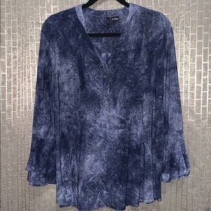 New Directions 3/4 ruffle sleeves